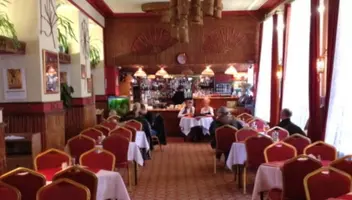 Na dzień 3 września poszukujemy statyst&oacute;w jako gości eleganckiej restauracji