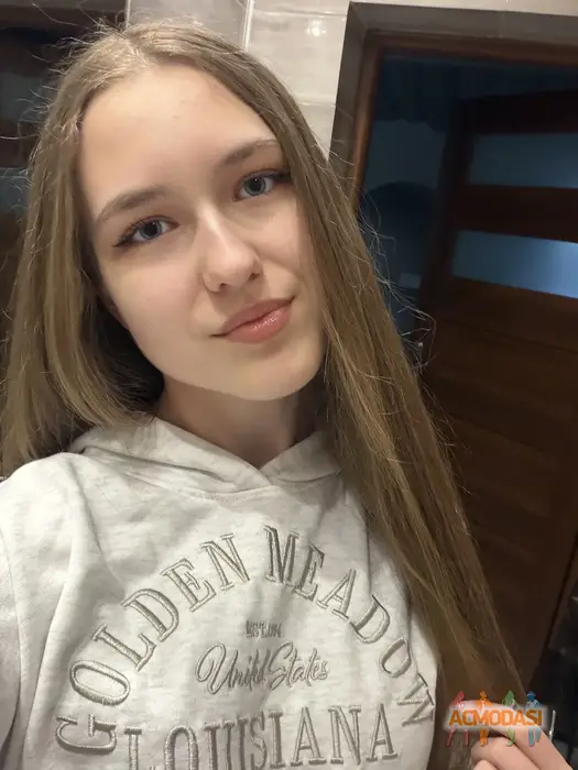 Zuzanna  Massowa zdjęcia №1739302. Załadowany 21 Maja 2026